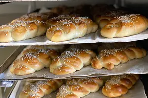 Challah breads